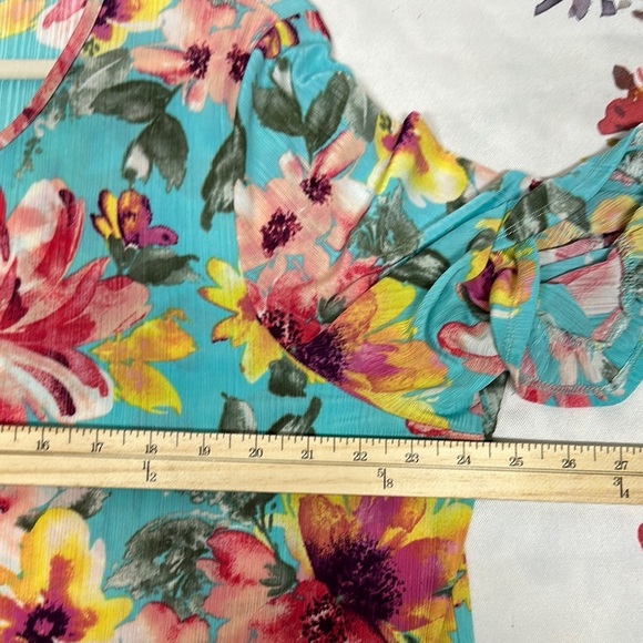 Pink and Yellow Floral 3/4 Sleeve Blouse - Picture 5 of 9